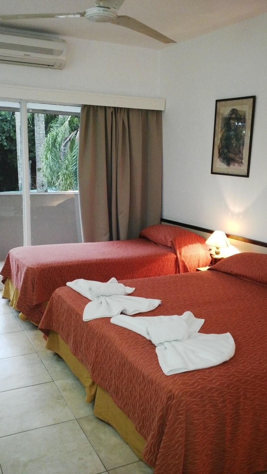 Hotel El Libertador ปูแอร์โตอีกวาซู ภายนอก รูปภาพ