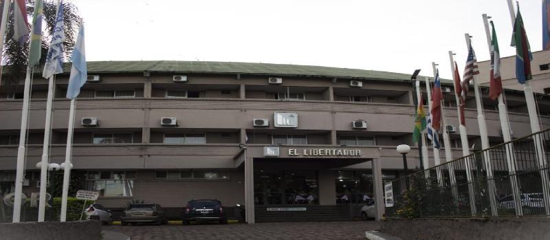 Hotel El Libertador ปูแอร์โตอีกวาซู ภายนอก รูปภาพ