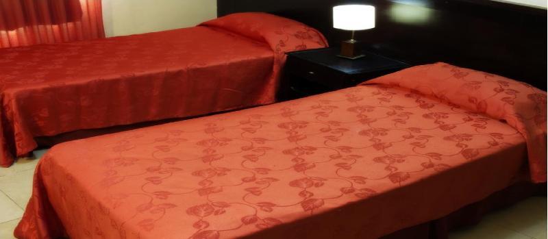 Hotel El Libertador ปูแอร์โตอีกวาซู ภายนอก รูปภาพ