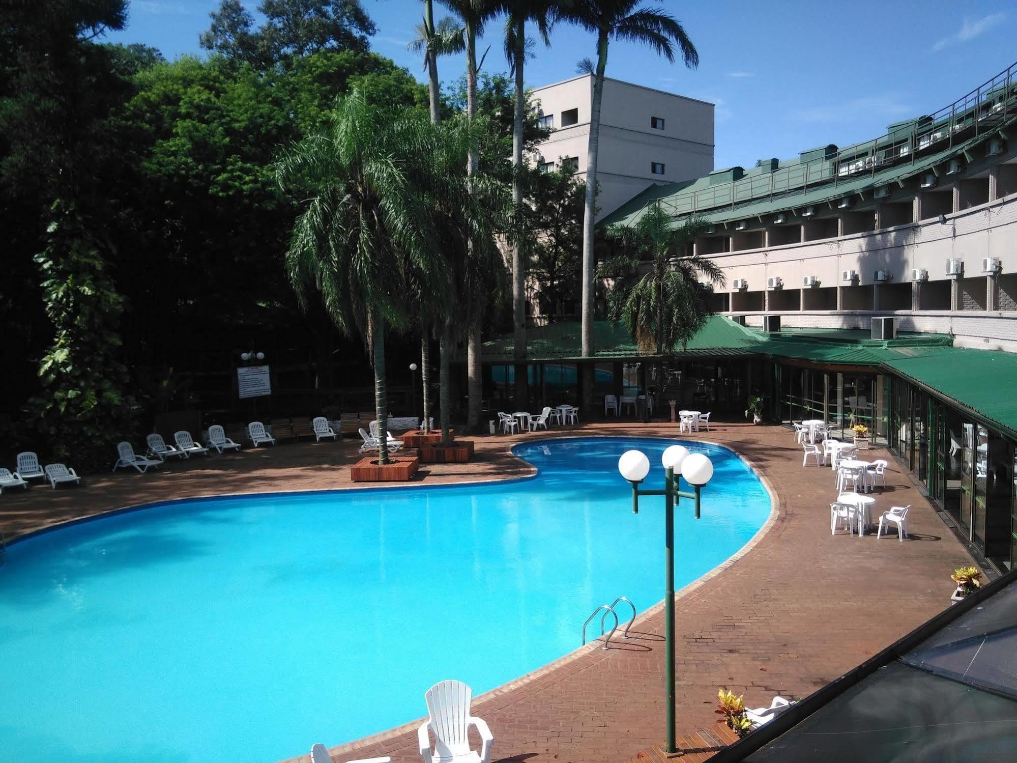 Hotel El Libertador ปูแอร์โตอีกวาซู ภายนอก รูปภาพ