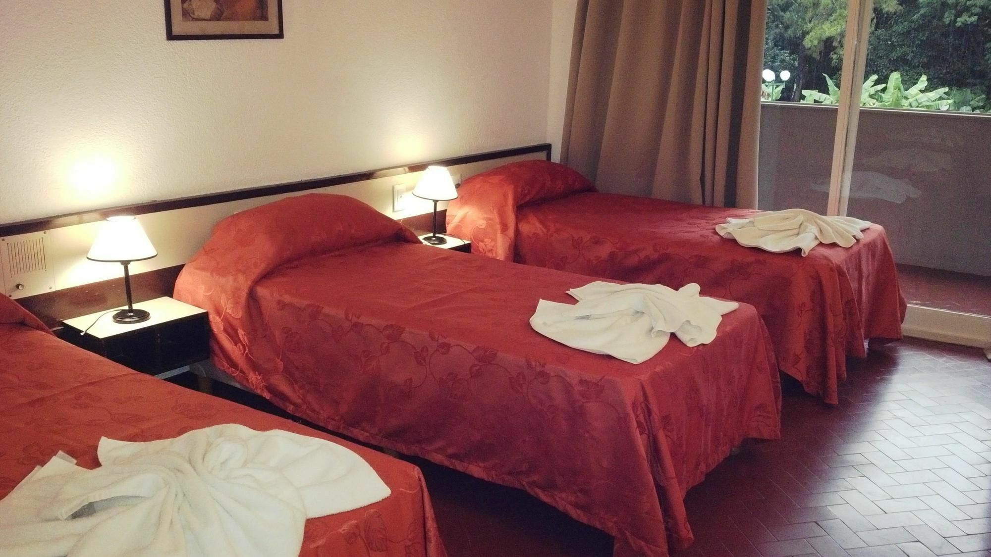 Hotel El Libertador ปูแอร์โตอีกวาซู ภายนอก รูปภาพ
