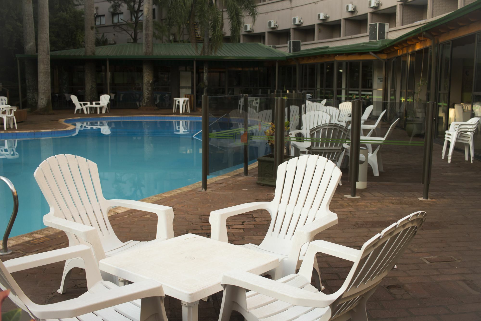 Hotel El Libertador ปูแอร์โตอีกวาซู ภายนอก รูปภาพ
